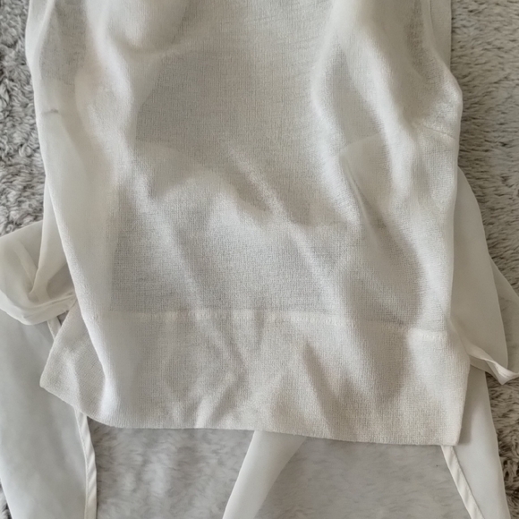 Zara Sleeveless Cream Top - Picture 11 of 15